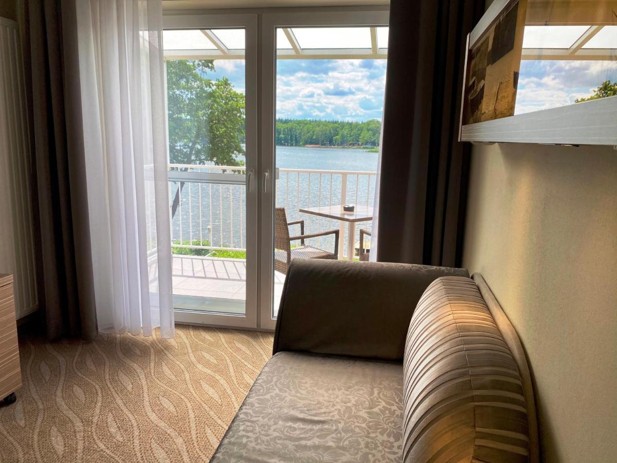 Hotel Am Untersee Bantikow Exterior foto