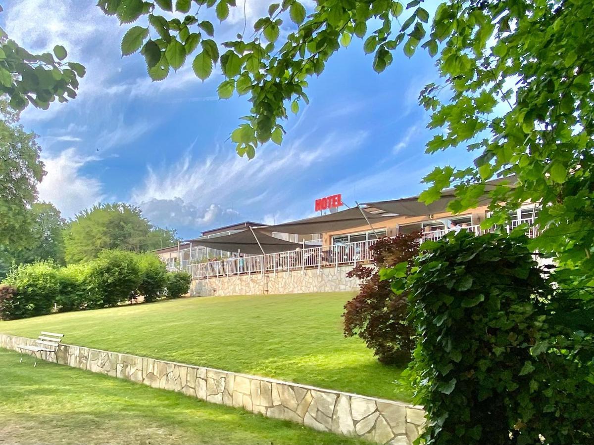 Hotel Am Untersee Bantikow Exterior foto